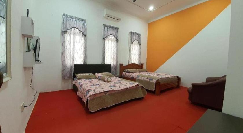 Oyo 90404 Hotel Z Dirgahayu 313 Pasir Mas Exterior foto